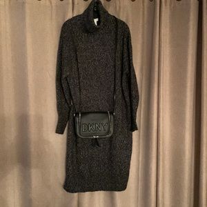 H&M Sweater Dress Size L Black, White, Gray